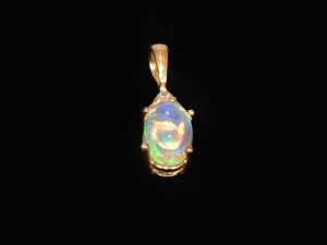 14K Gold Solid Crystal Opal Pendant